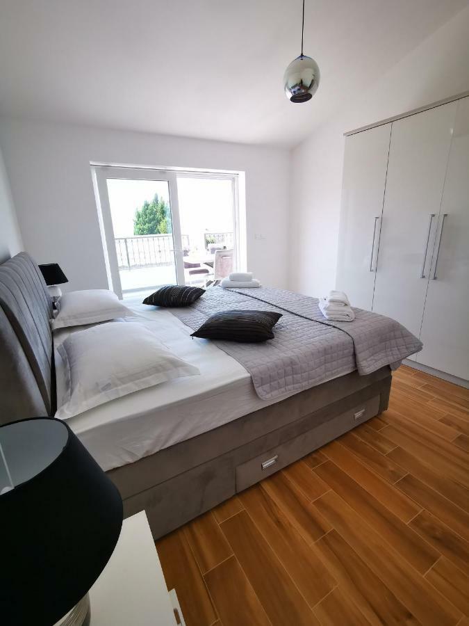 New Apartments 9 Minutes From Split Airport Kaštela Extérieur photo