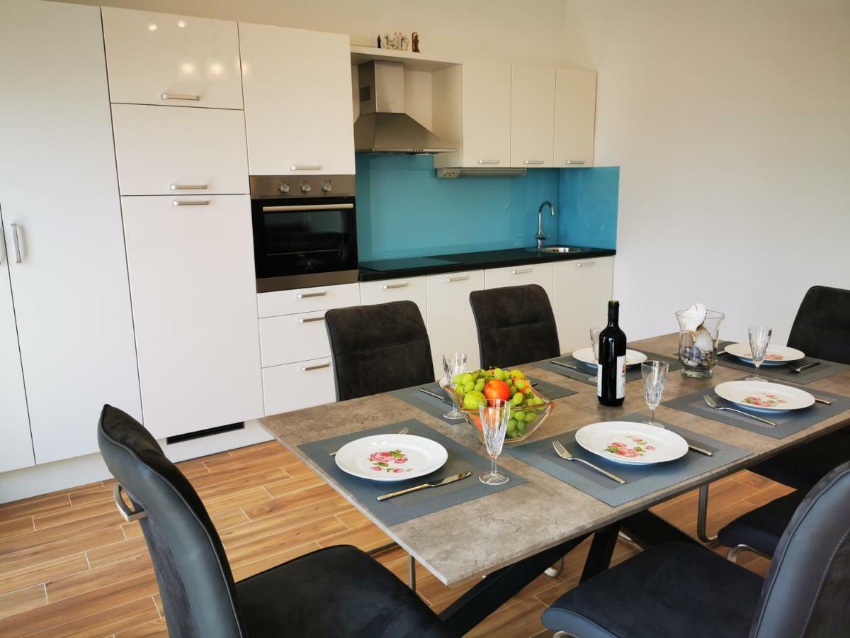 New Apartments 9 Minutes From Split Airport Kaštela Extérieur photo
